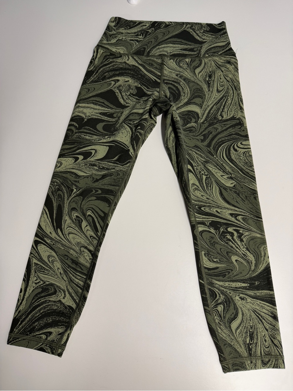 Athleta Kids Olive & Black Swirl Leggings